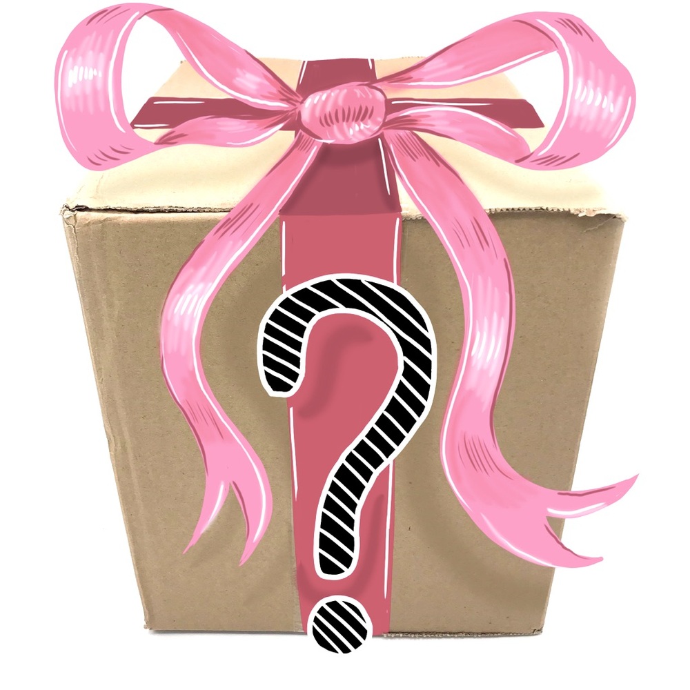 Mystery box!!! minimum of 20 beauty pieces per box, ranging from versace to Elf!